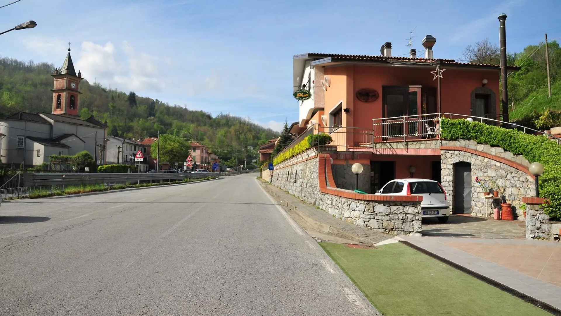 Guest house Affittacamere B&B Trattoria Della Posta Maissana Italy