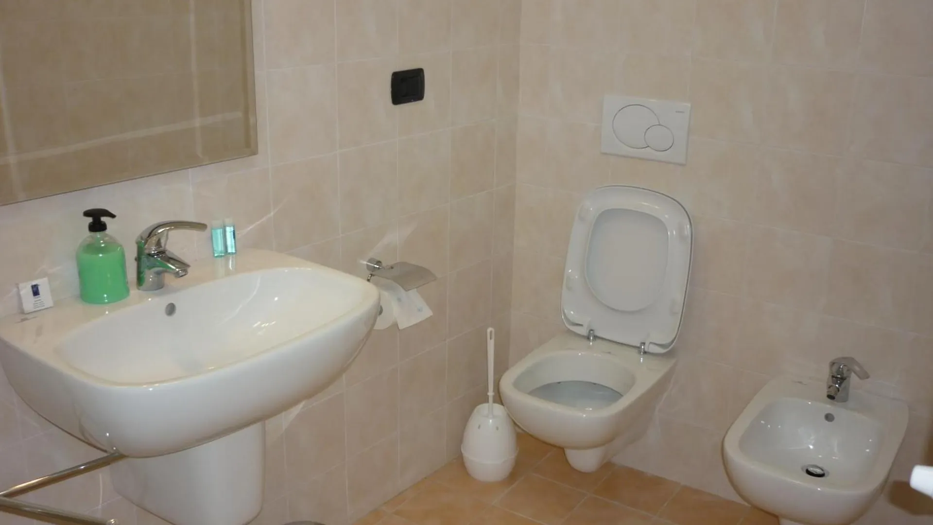 Guest house Affittacamere B&B Trattoria Della Posta Maissana Italy